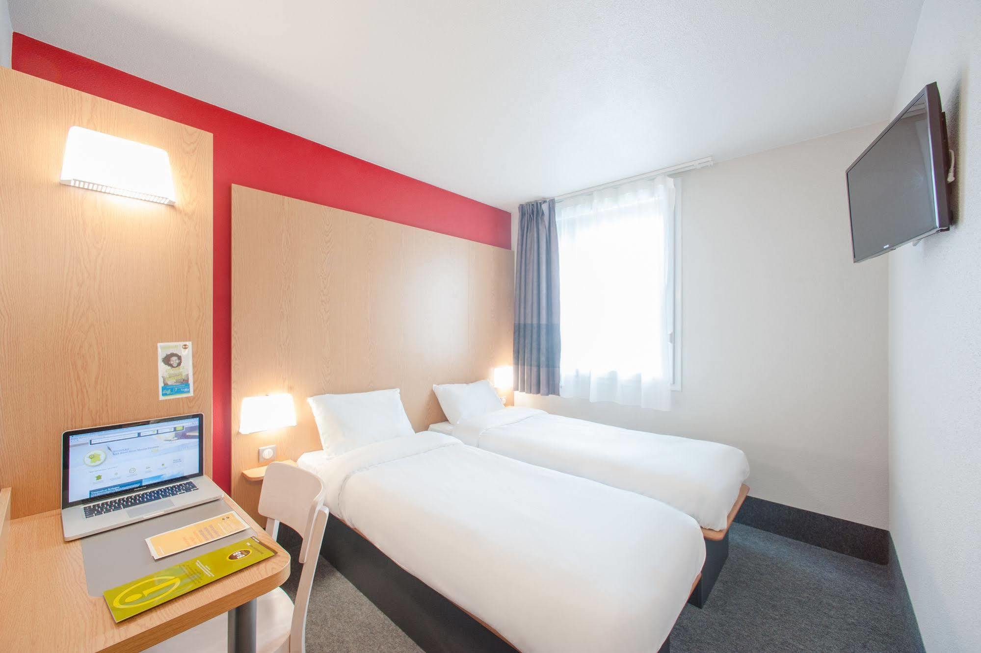 Hotel Paris Porte De