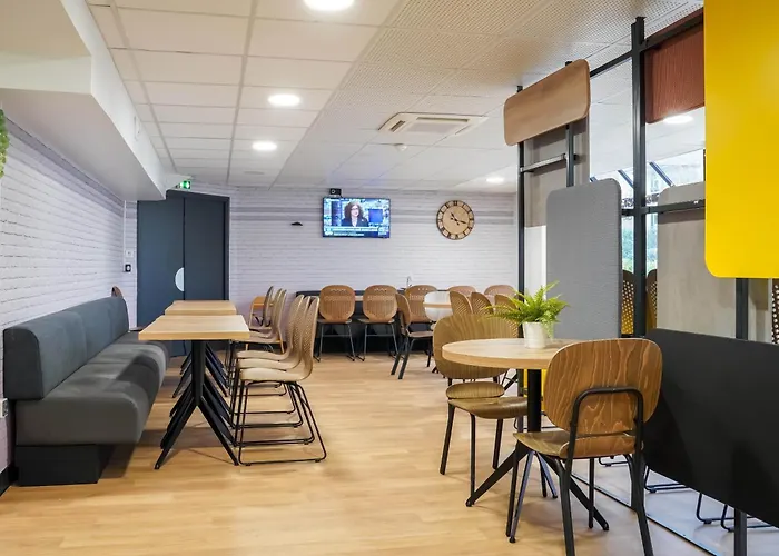 B&B HOTEL Paris Porte de Châtillon